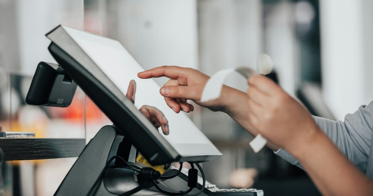 FITUEYES Launches Stylish Record Player Stands to Enhance Vinyl Listening Experience