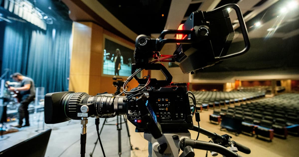 Latina Media Leader Fanny Miller to Receive 'Mujeres Exitosas 2025' Award