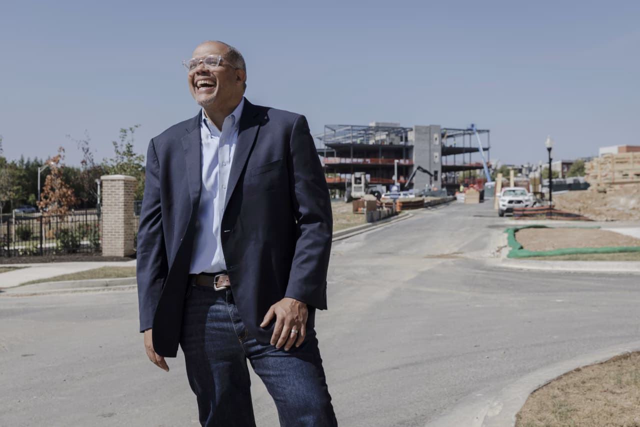 Baltimore's Reservoir Square Development Signals Urban Renewal Amid Historic Crime Reduction