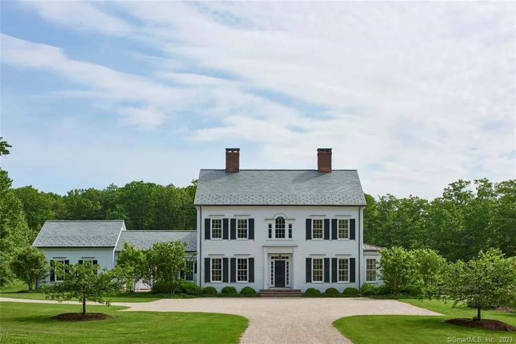 Luxury Off-Market Sale in Sharon, Connecticut Highlights Tight Inventory and Buyer Demand in High-End Real Estate