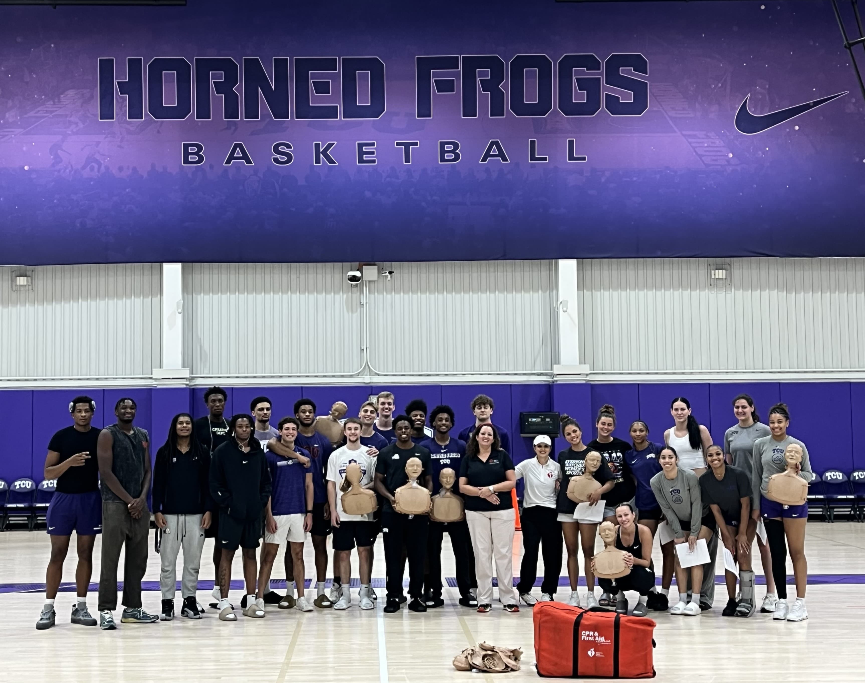 TCU Basketball Teams Join the Nation of Lifesavers Through CPR Training