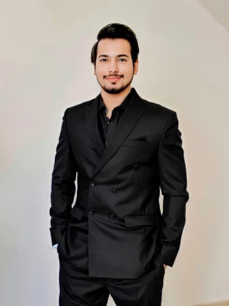 Blueprint Fragrances Disrupts Pakistani Perfume Market with Affordable Luxury Scents