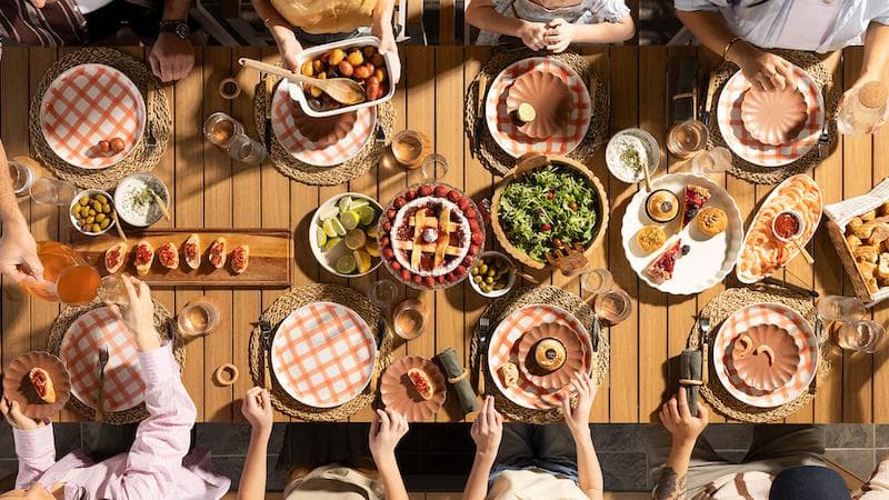 Transformer Table Outdoor Collection Offers Modular Furniture for Flexible Summer Entertaining