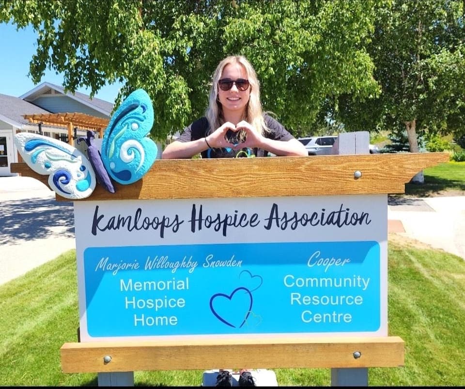 Kamloops Youth Receives Tidbits of Change Award for Hospice Fundraising Initiative