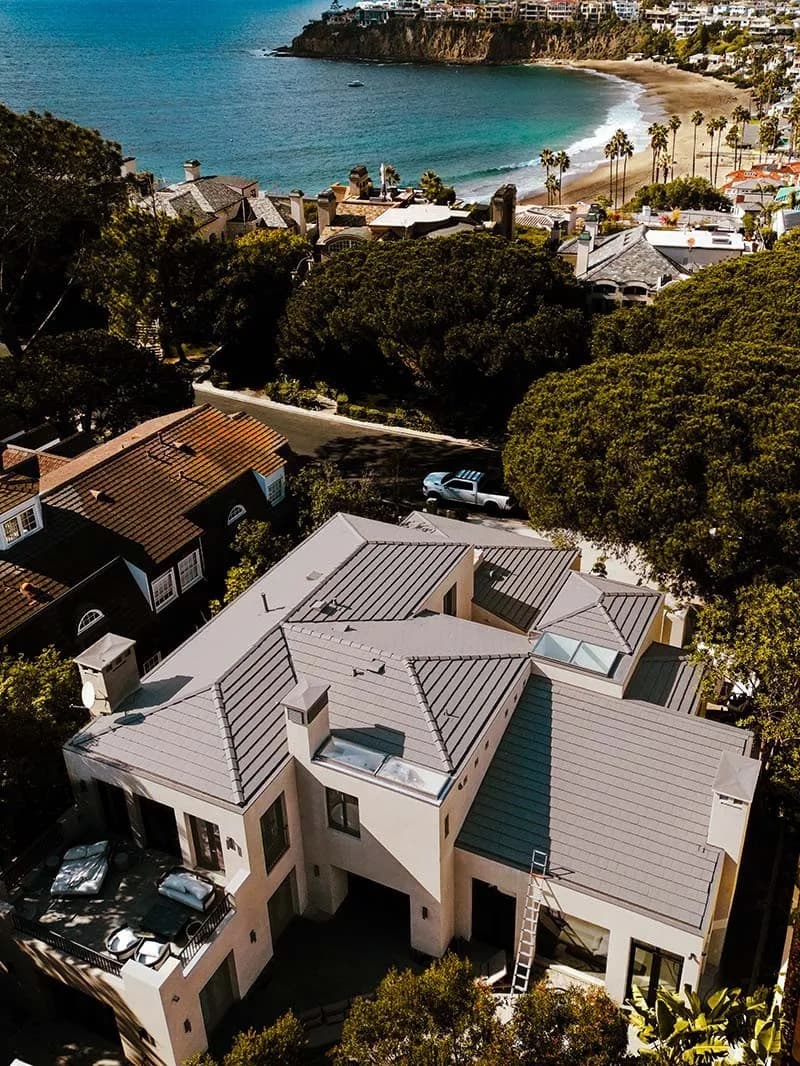 Roof Titan's Commercial Roofing Expertise Addresses Critical Leak Prevention in Southern California