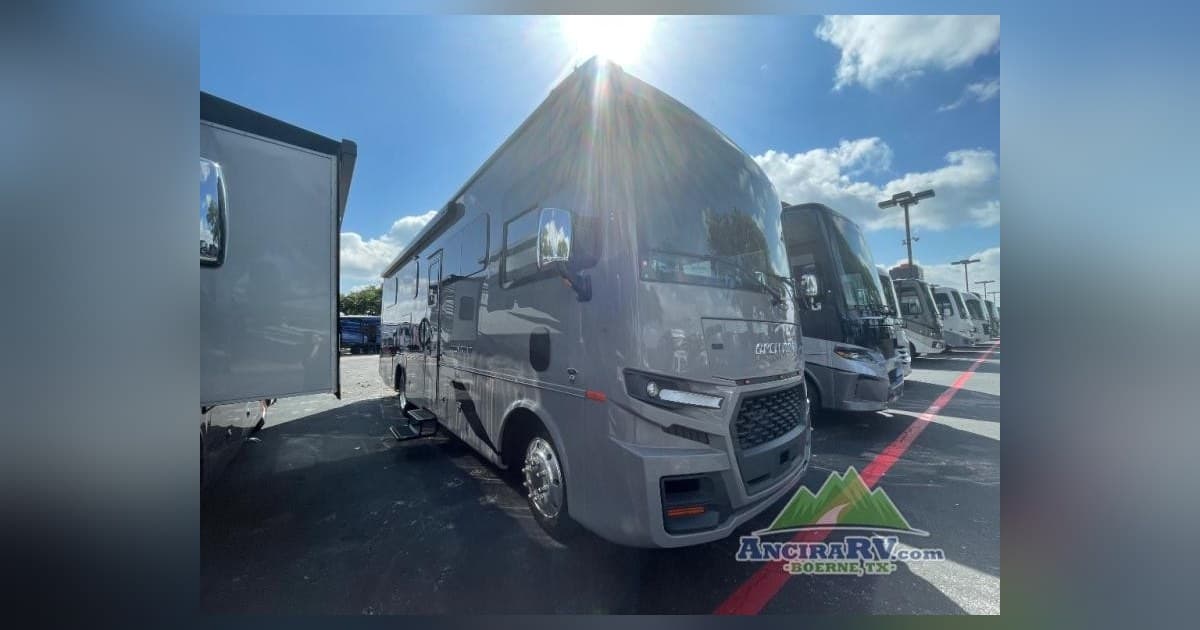 Ancira RV of Boerne Highlights Class B and C Motorhomes and Expandable Trailers for Texas Buyers
