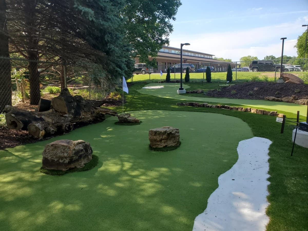 SportZturf Launches Low-Cost Franchise Model for Artificial Turf Business