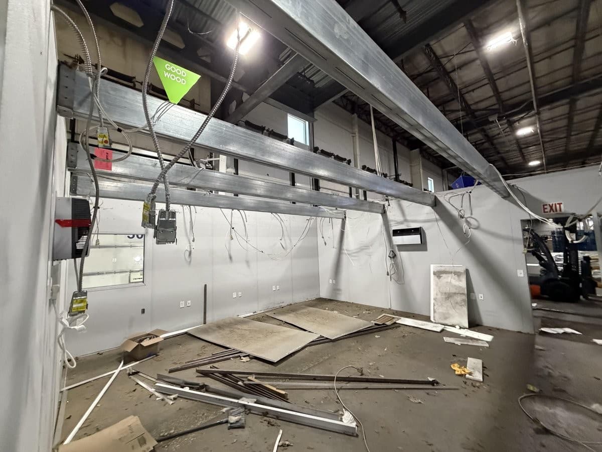 SoFlo Installations Completes Modular Office Builds in 42 States Inside Warehouses and Plants