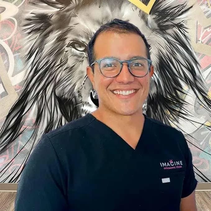 Clearwater Dental Practice Offers Advanced Zoom Teeth Whitening with Focus on Patient Comfort