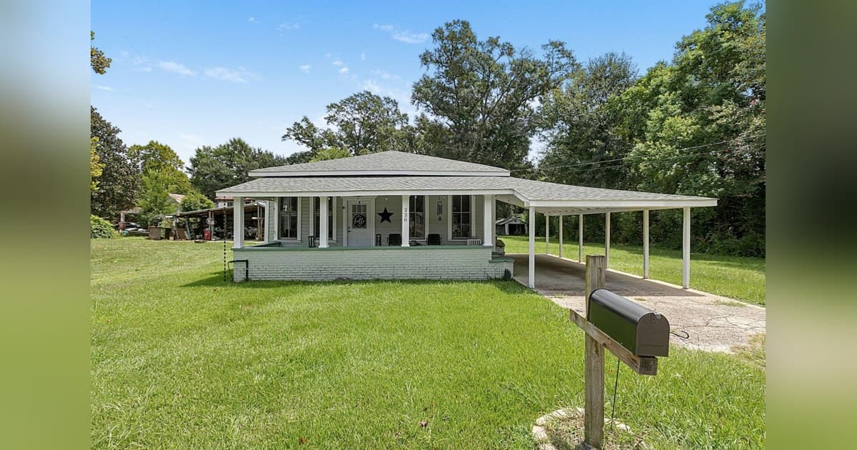 Gulf Breeze Relocation Guide Addresses Flood Insurance and PCS Timelines for Military Families