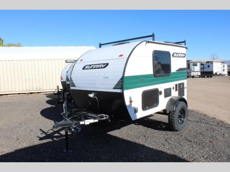 Trailer World of Colorado Expands Inventory and Services at Henderson Dealership