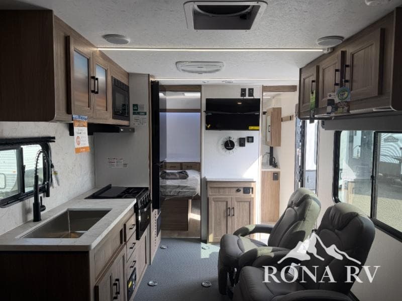 Used Travel Trailer Availability Expands at Rona RV LLC in Pataskala, Ohio