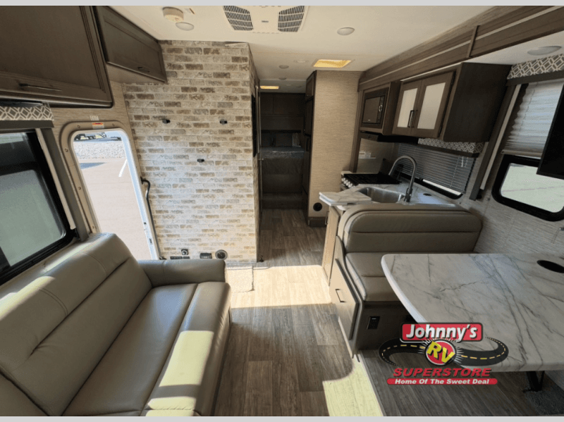 Johnny's RV Superstore Updates Inventory Cycle Amid Steady Alabama Market Demand
