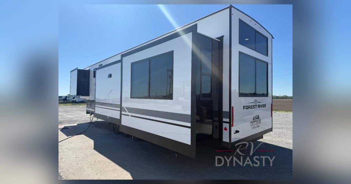 RV Dynasty Highlights Diverse 2026-2027 Towable Lineup for Family Travel