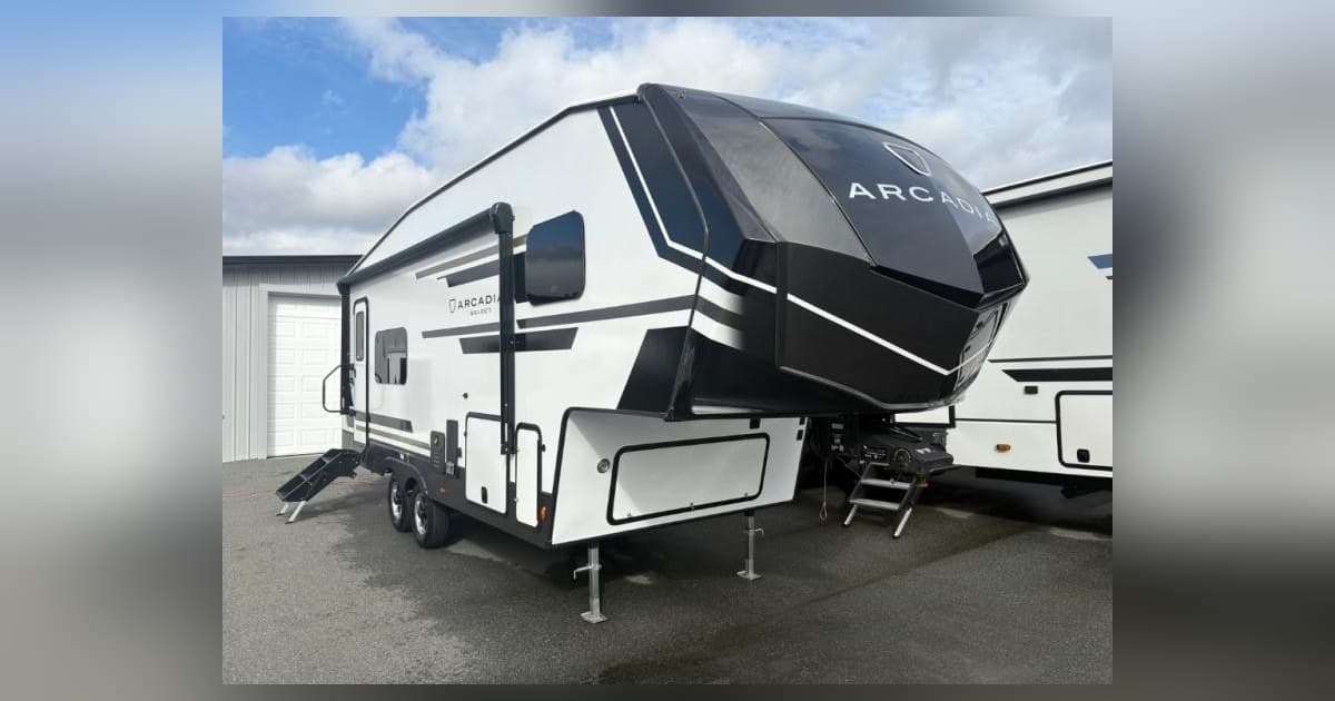 Meridian RV Lists New and Used Fifth-Wheel Specials with Combined $25,078 in Savings for BC Buyers