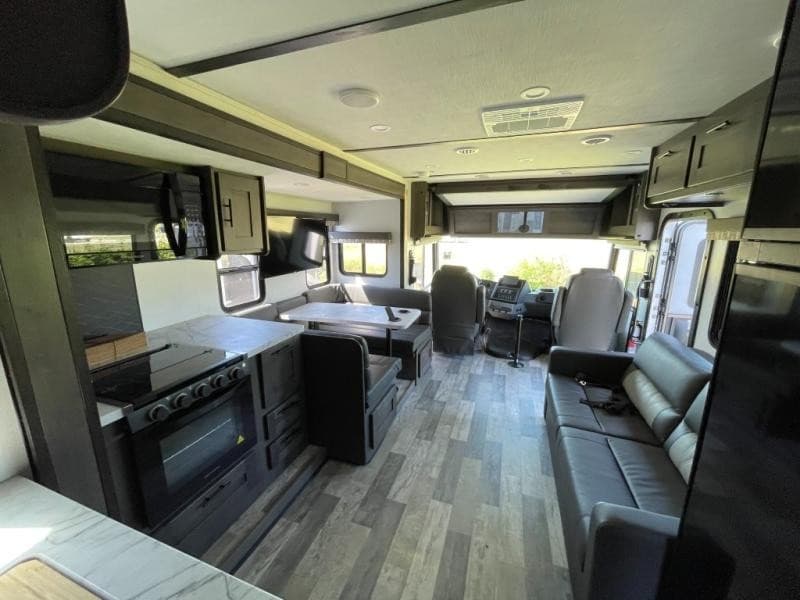 RnR RV Center Expands Motorhome and RV Lineup Across Washington and Idaho
