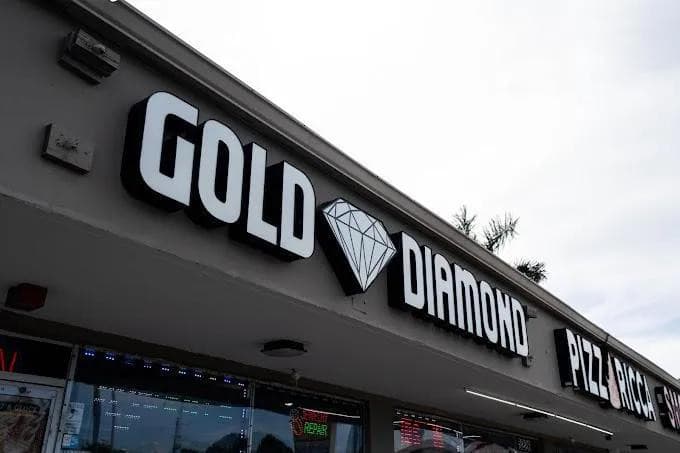 Hollywood Pawn Offers Affordable 2% Small Business Collateral Loans to Entrepreneurs