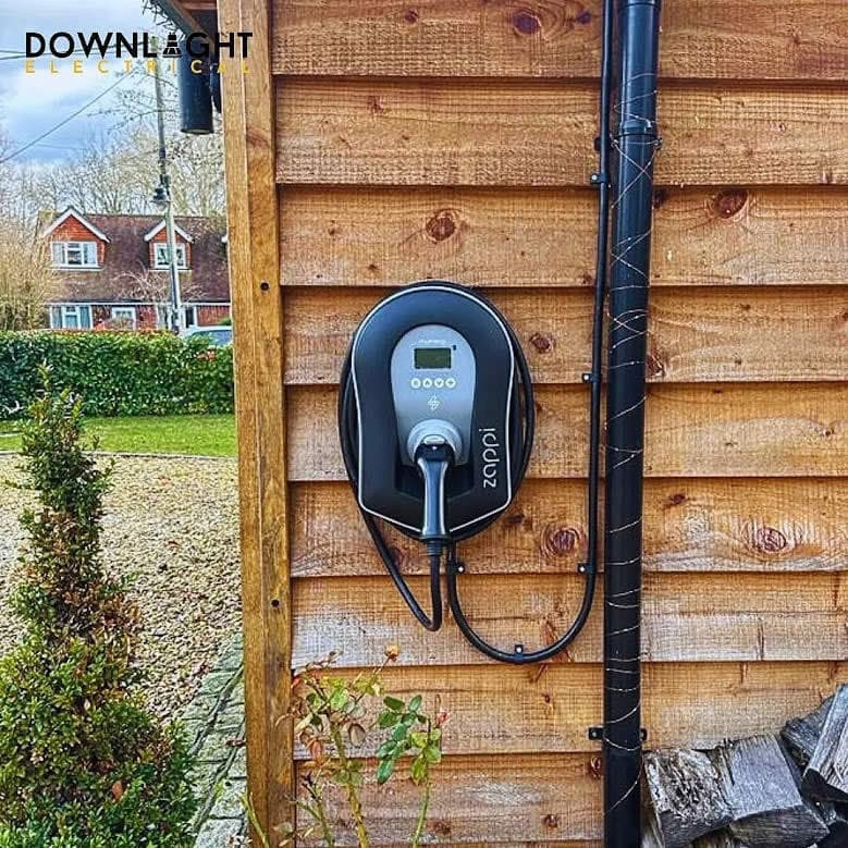 Downlight Electrical Ltd Expands EV Charging Installation Services Across Southern England