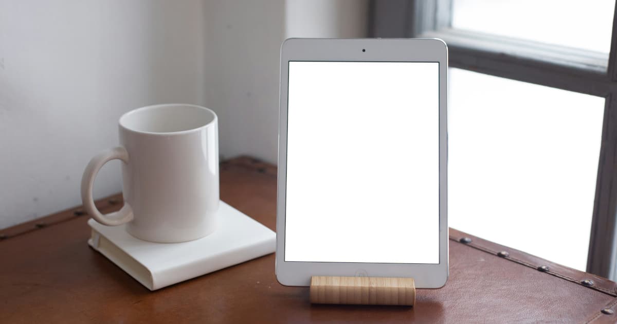 New Book Explores Parallels Between Caitlin Clark and Stephen Curry's Basketball Revolution