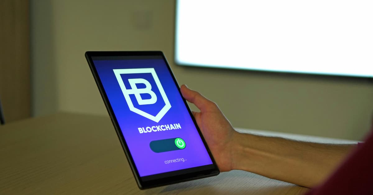 Forward Industries Reports 6.87 Million SOL Treasury Holdings Generating 7.01% Yield