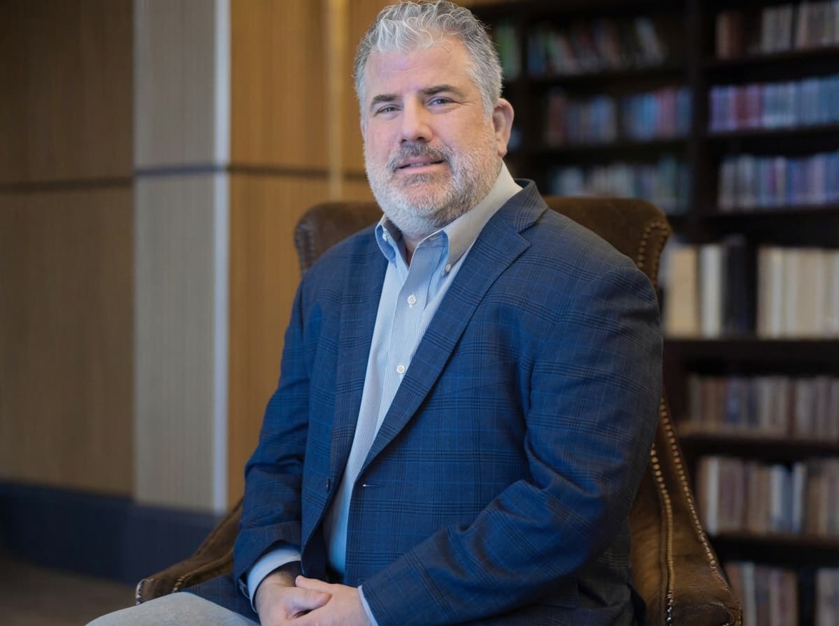 Real Estate Broker Publishes Collection of True Stories from Career