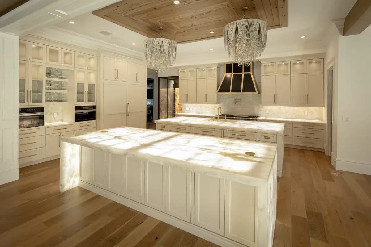 Orlando Carpenter Jimmy Ballard Elevates Custom Kitchen Cabinet Craftsmanship Through Personalized Service