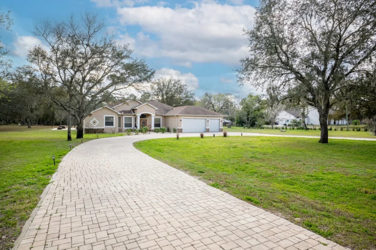 Aliviya Rose Manor Expands Memory Care with Structured Therapeutic Programs and Safety Upgrades